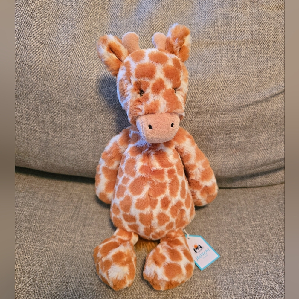 Jellycat Bashful Giraffe